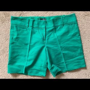 🚨SOLD🚨The Limited Shorts